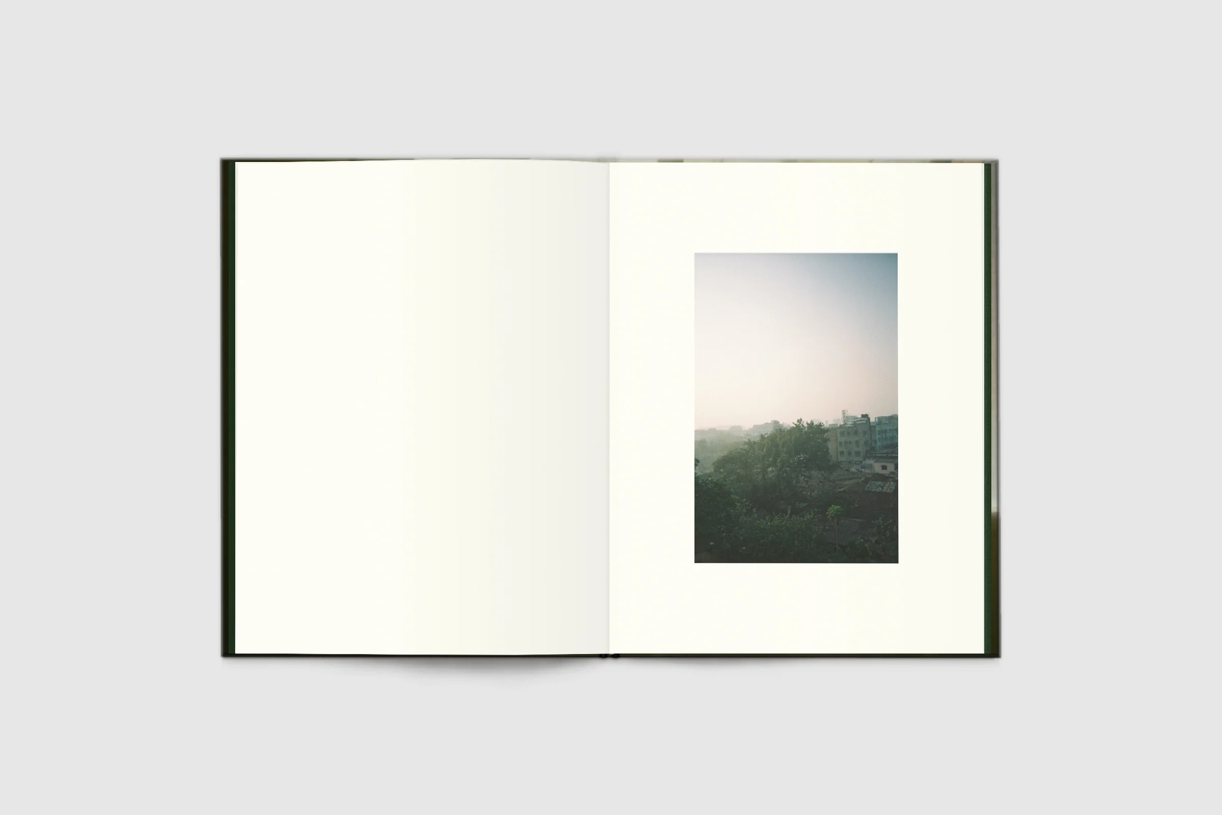 Jun Iwasaki - To Find The Right Chair - Image 4